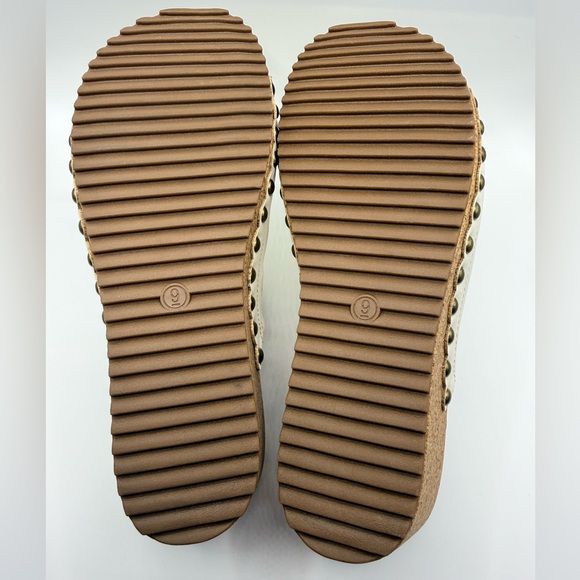 CORKYS Saddle Up Western Stitching Ivory Studded SlipOn Wedge Heels Women’s Sz 9 - Picture 11 of 12